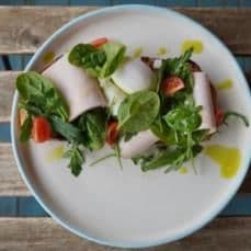 Тост с ветчиной из индейки